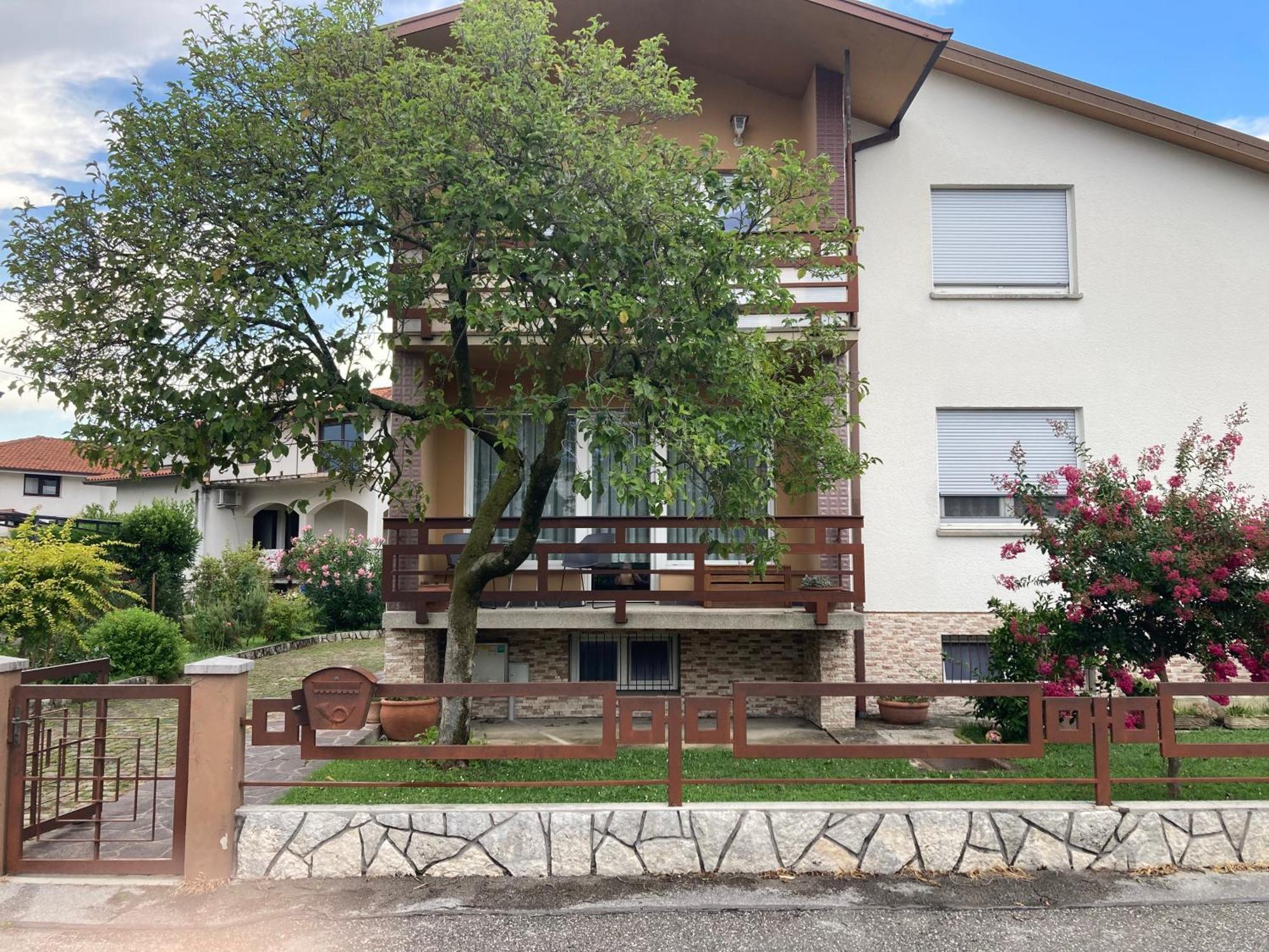7 Flower Street Apartment Sempeter pri Gorici Exterior photo